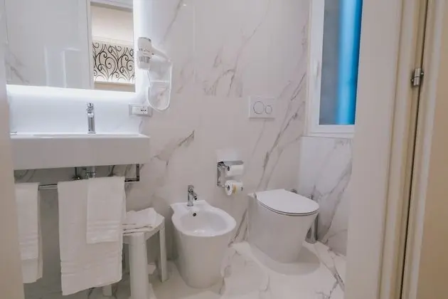 Superior Tek Büyük Yataklı Oda