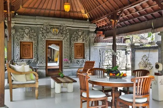 Romantic Villa, Bahçe Manzaralı, Havuz Kenarı