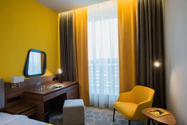 Basic Tek Büyük Yataklı Oda