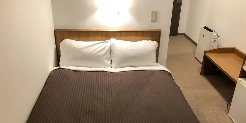 Tek Büyük Yataklı Oda, Sigara İçilmez (Semi Double Room, w/Bath and Toilet)