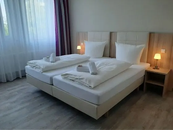 İki Ayrı Yataklı Oda