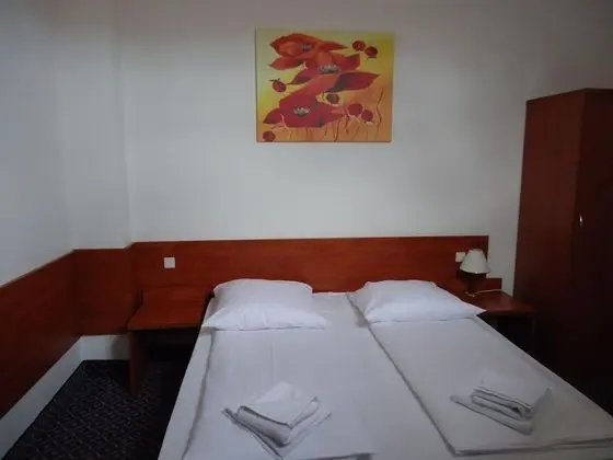 Economy Oda, 1 Çift Kişilik Yatak (5th floor, Elevator until 4th)