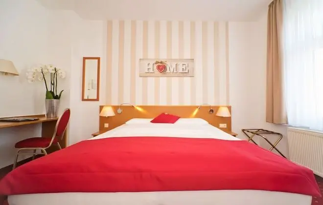 Comfort Tek Büyük Yataklı Oda, Küçük Mutfak