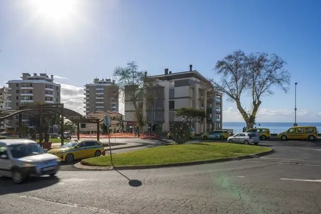 Basic Apart Daire, Birden Çok Yatak, Deniz Manzaralı