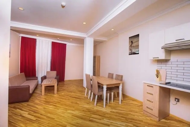 Business Apart Daire, 1 En Büyük (King) Boy Yatak ve Çekyat, Mutfak
