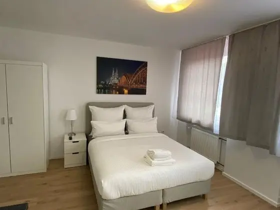 City Tek Büyük Yataklı Oda, 1 Büyük (Queen) Boy Yatak