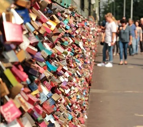 City Tek Büyük Yataklı Oda, 1 Büyük (Queen) Boy Yatak, Nehir Manzaralı