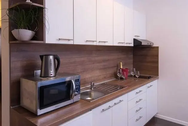 Apart Daire (City Apartments Lani - One Bedroom Ap)