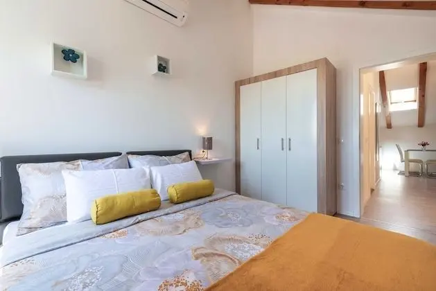 Apart Daire (City Apartments Lani - Superior One b)