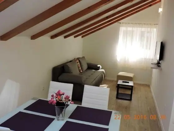 Apart Daire (City Apartments Lani - Superior One b)
