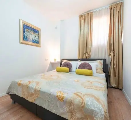 Apart Daire (City Apartments Lani - Two Bedroom Ap)