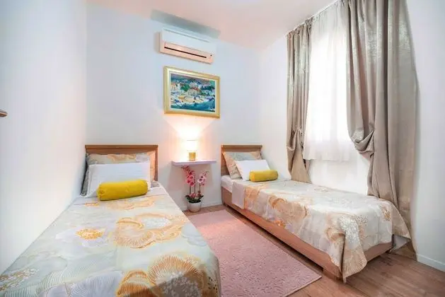 Apart Daire (City Apartments Lani - Two Bedroom Ap)