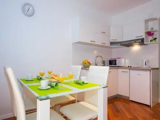 Apart Daire (City Apartments Lani - Two Bedroom Ap)