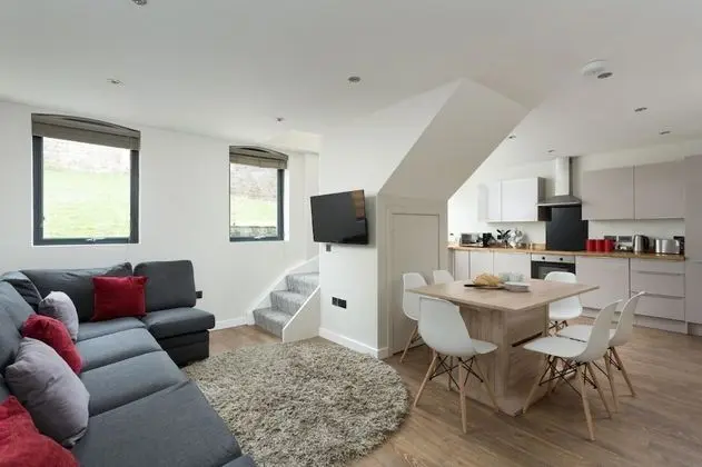 Apart Daire, 3 Yatak Odası (No 2 Split Level )