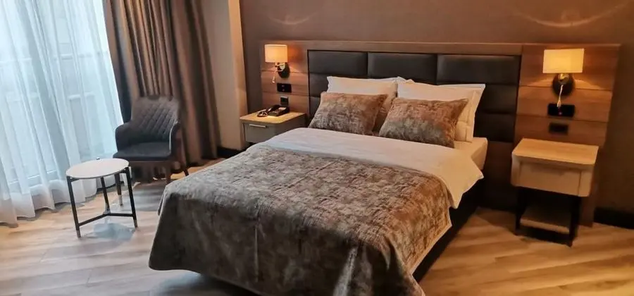Standart Oda, Sokak Manzaralı, Klimalı