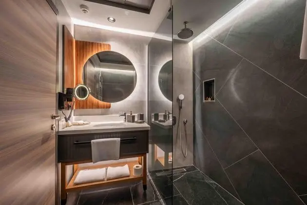 Standart Oda, Sokak Manzaralı, Klimalı