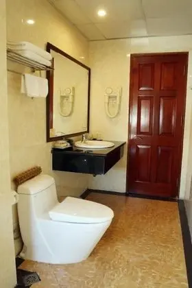 Deluxe Üç Kişilik Oda
