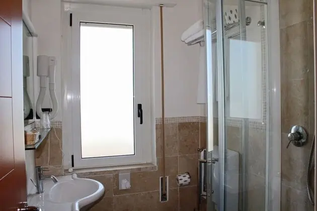 Classic Üç Kişilik Oda, Deniz Manzaralı