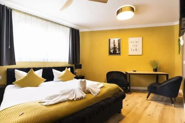 Tek Büyük Yataklı Oda