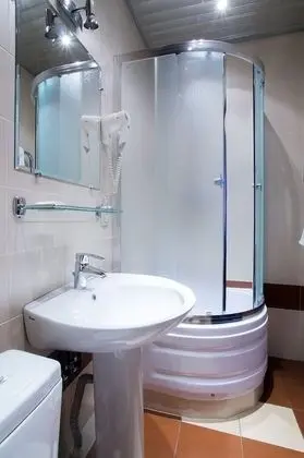 Standard Tek Büyük veya İki Ayrı Yataklı Oda