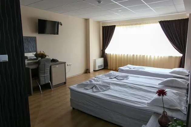 Comfort Üç Kişilik Oda, Sigara İçilmez, Şehir Manzaralı