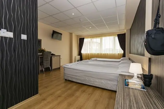 Comfort Üç Kişilik Oda, Sigara İçilmez, Şehir Manzaralı
