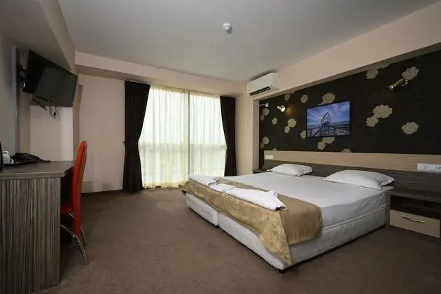Deluxe Tek Büyük Yataklı Oda, Sigara İçilmez, Şehir Manzaralı