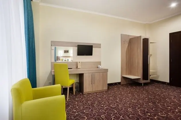 Comfort Tek Büyük Yataklı Oda