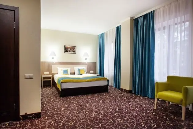 Comfort Tek Büyük Yataklı Oda