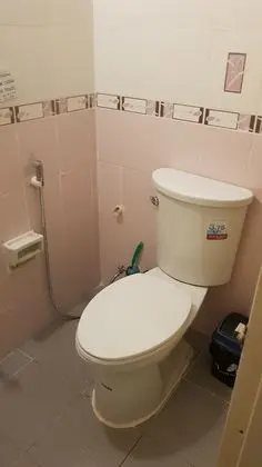 10-Bed Mixed Dormitory