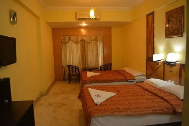 Basic Dört Kişilik Oda, 2 Büyük (Queen) Boy Yatak, Sigara İçilmez, Şehir Manzaralı