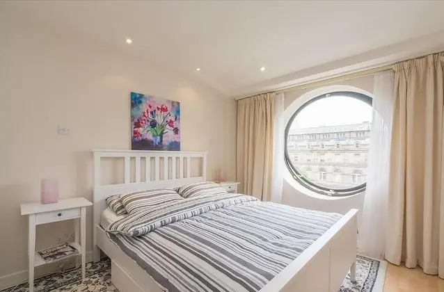 Apart Daire, 2 Yatak Odası, Sigara İçilmez