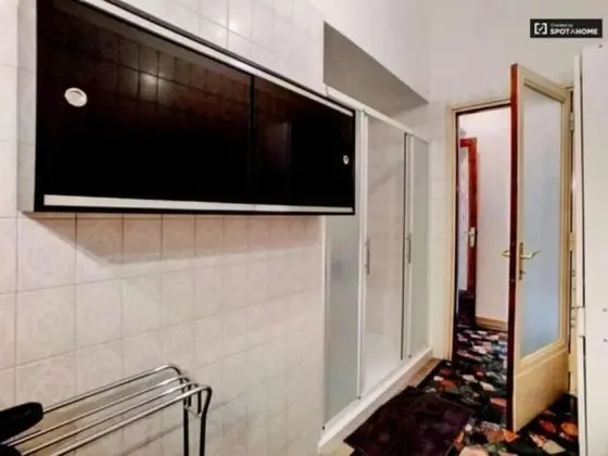 Camera Economy, Dormitorio Femminile, Bagno Condiviso
