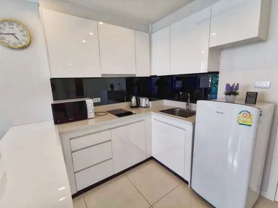 Deluxe Apart Daire, Havuz Manzaralı