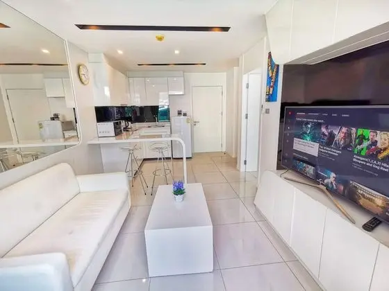 Deluxe Apart Daire, Havuz Manzaralı