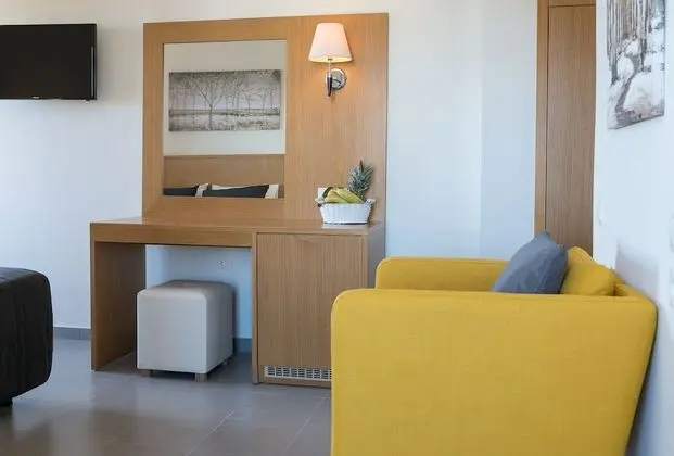 Classic Room Lower Floor