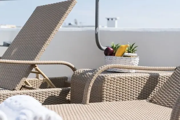 Panoramic Suite with open-air Jacuzzi