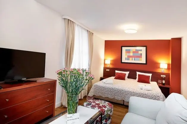 Superior Apart Daire, Asma Kat