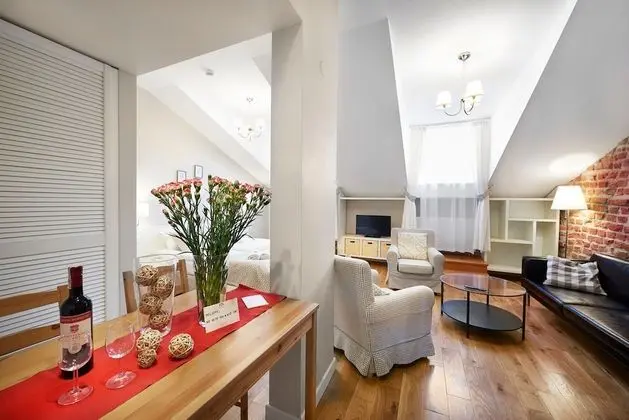 Superior Apart Daire, Asma Kat