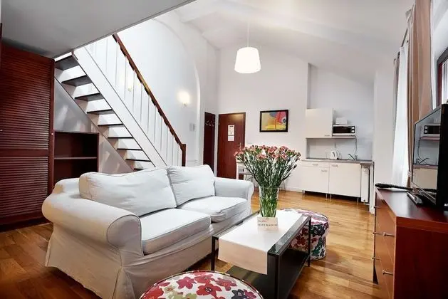 Superior Apart Daire, Asma Kat