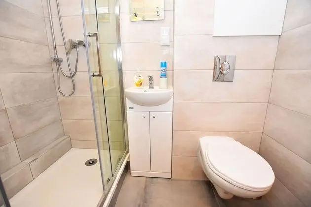 Dört Kişilik Oda, Ortak Banyo (KuP3)