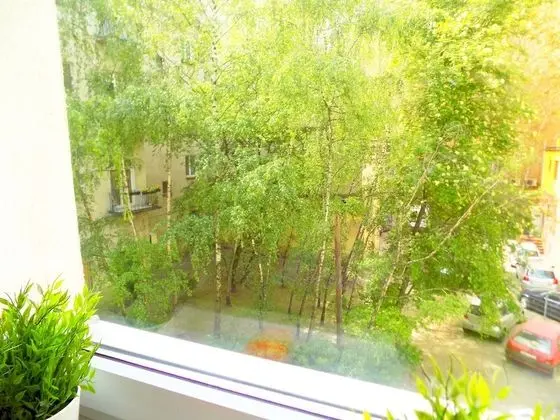 Tek Büyük veya İki Ayrı Yataklı Oda, Ortak Banyo (LaP1)