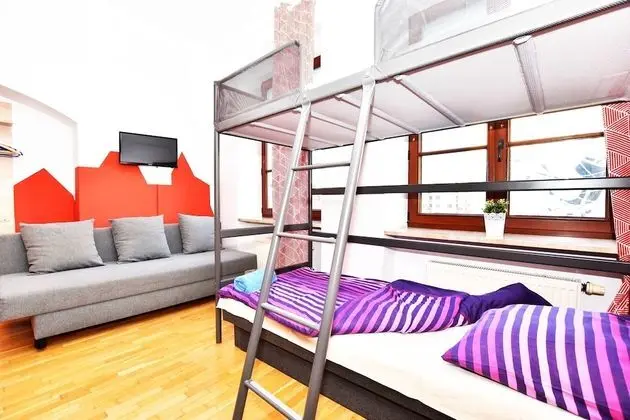 Oda, Ortak Banyo, Şehir Manzaralı (1)