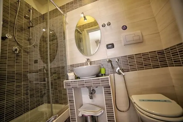 Tek Büyük veya İki Ayrı Yataklı Oda, 2 Tek Kişilik Yatak