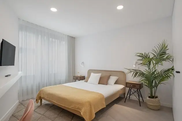Economy Stüdyo, Sigara İçilmez