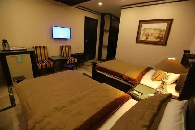 Deluxe Üç Kişilik Oda