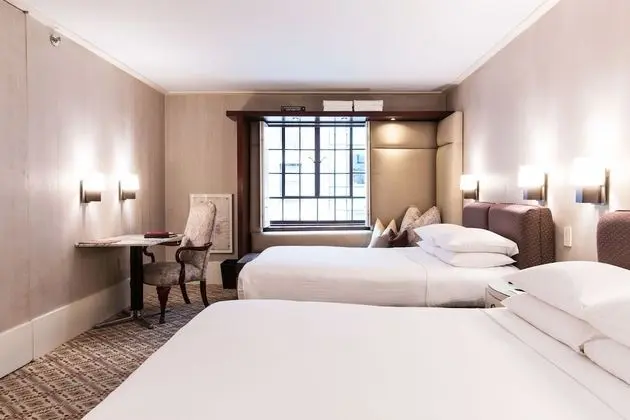 Luxury Tek Büyük Yataklı Oda, 2 Çift Kişilik Yatak