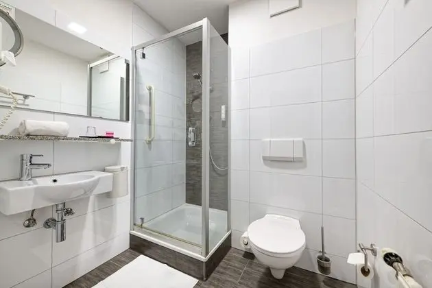 Standard Tek Büyük Yataklı Oda, Sigara İçilmez, Özel Banyo
