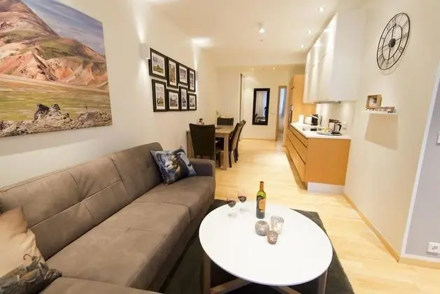 Apart Daire, 2 Yatak Odası, Balkon
