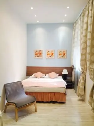 Standard Tek Büyük Yataklı Oda